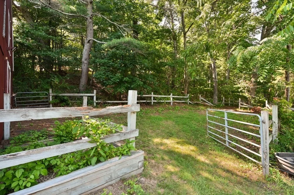 Photo of 367 Linebrook Rd