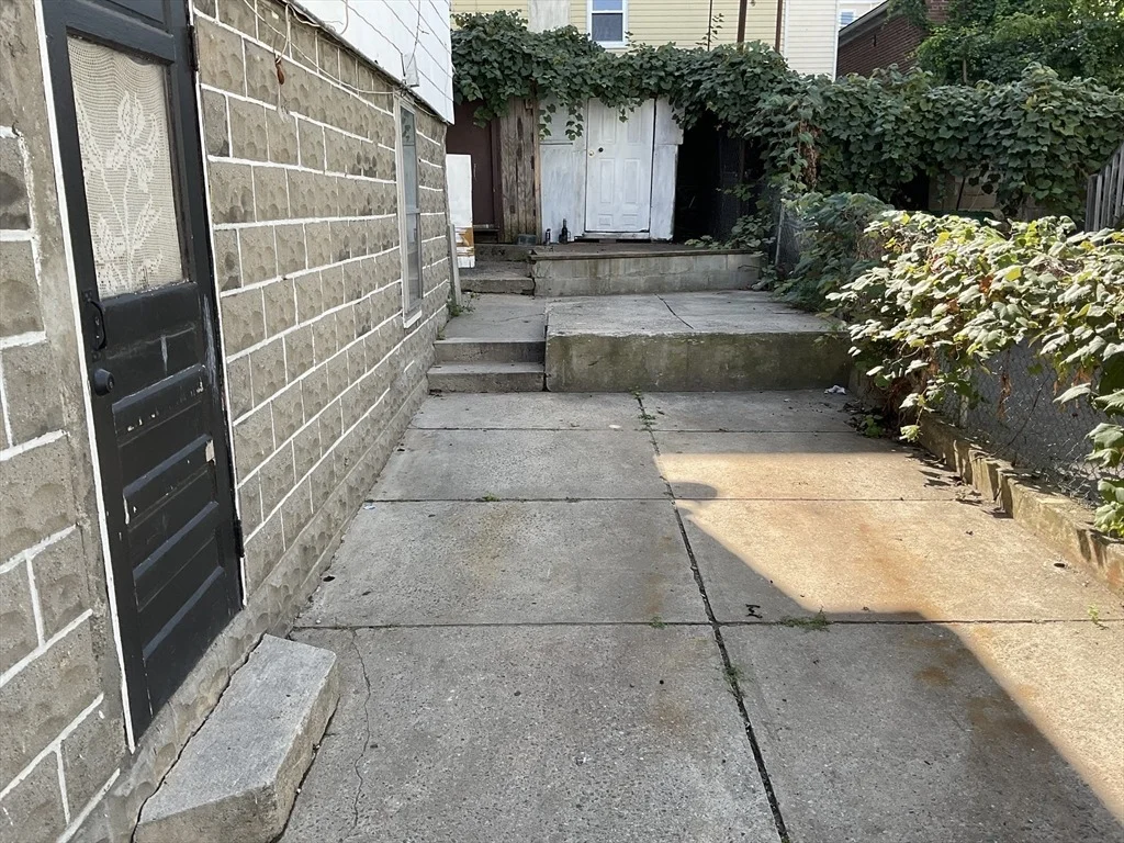 Photo of 17 Cady St