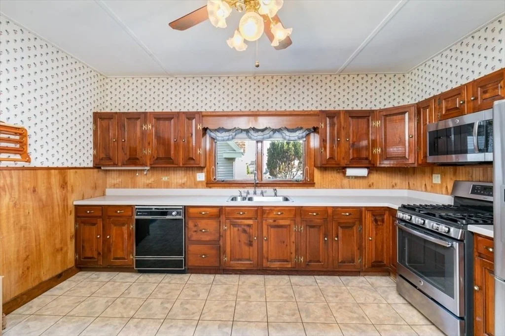 Photo of 7 Spring Ct.