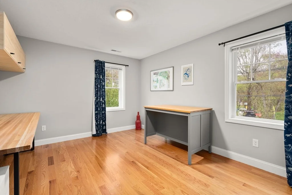 Photo of 97 Batchelder Rd