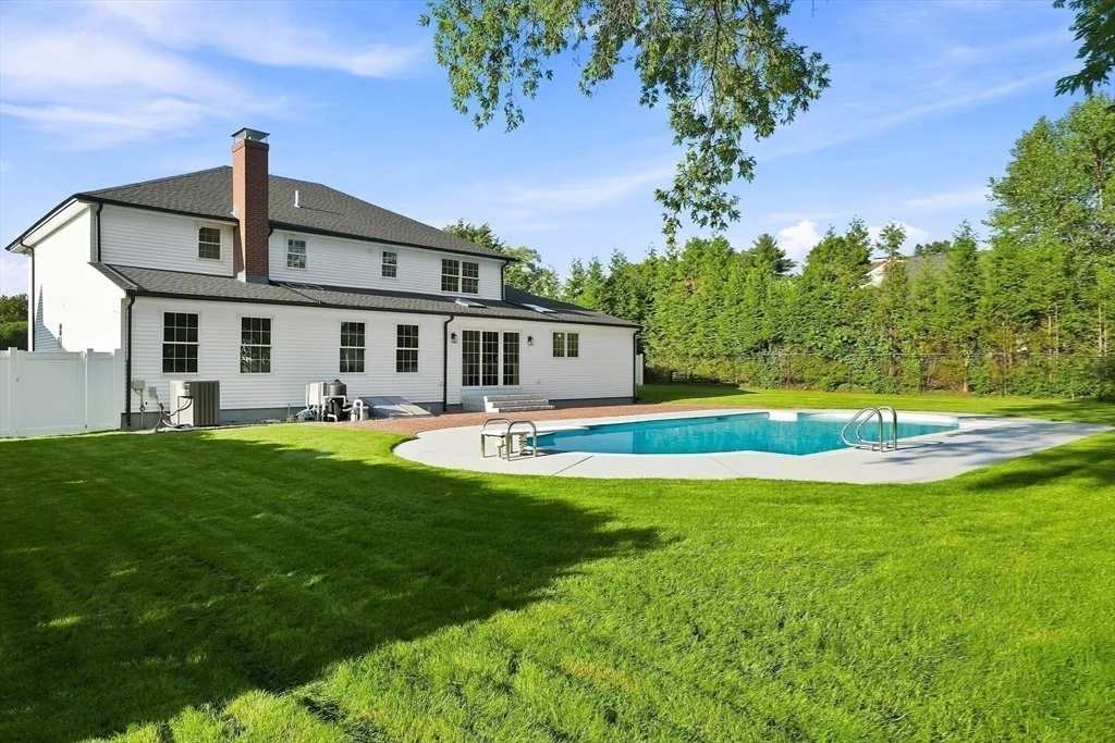 Photo of 7 Viking Rd