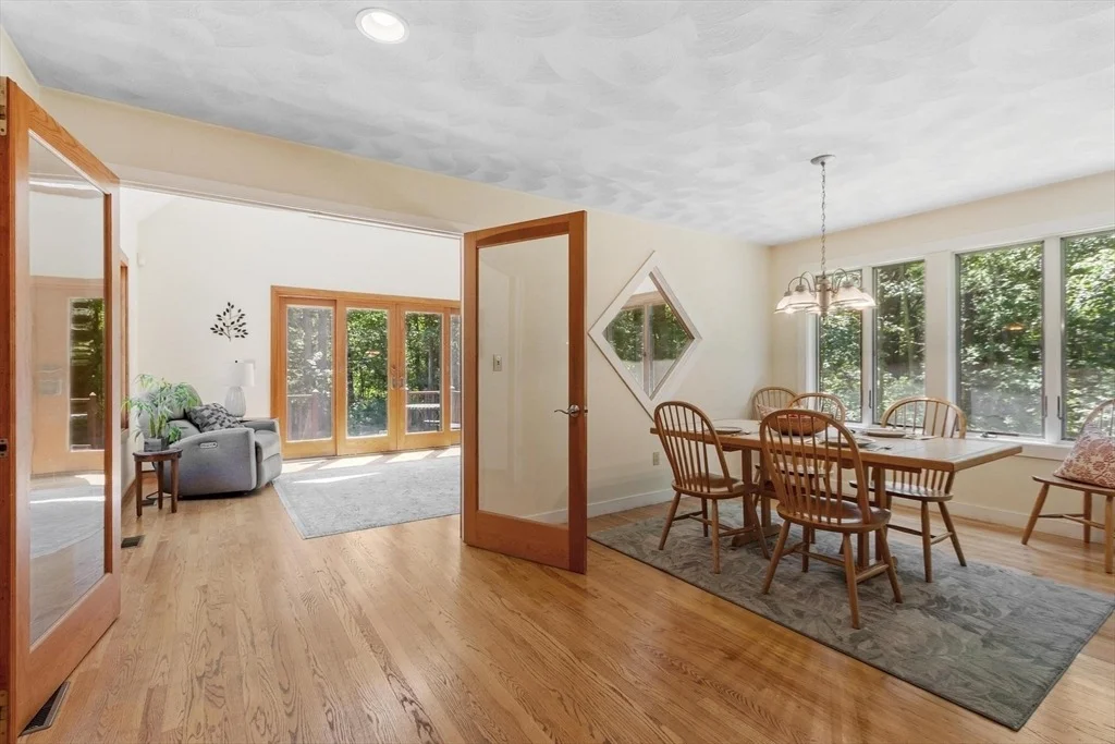 Photo of 78 Carroll Dr