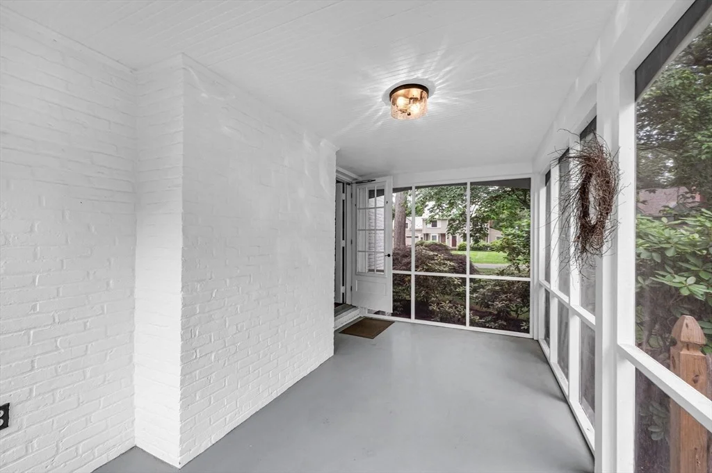 Photo of 28 Brittany Rd