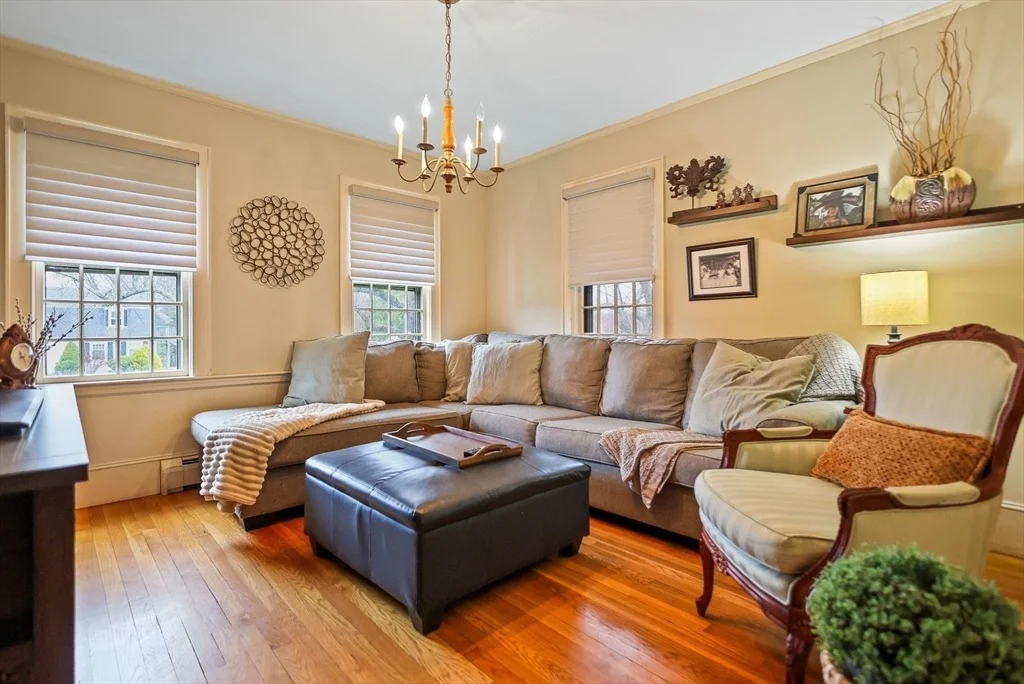 Photo of 15 Cedarcrest Lane