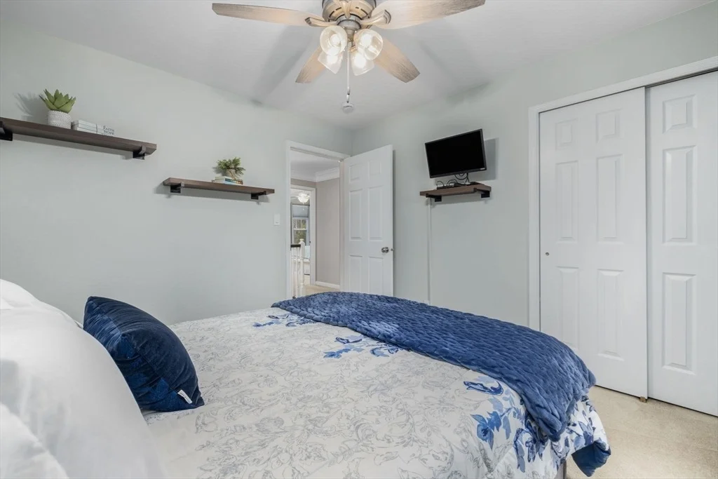 Photo of 244 Robert Rd