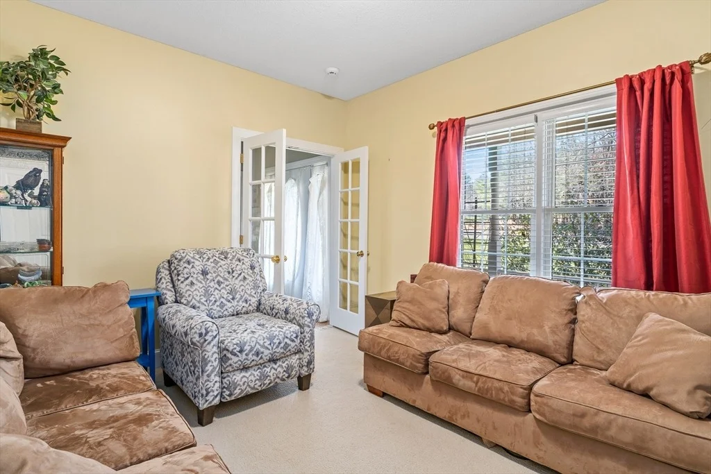 Photo of 12 Golden Cir