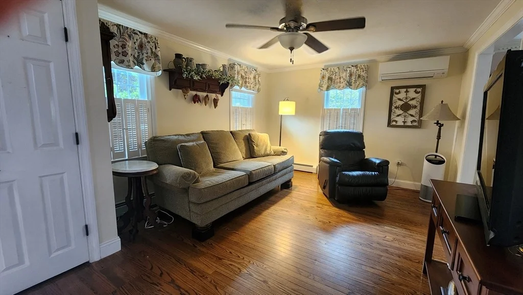 Photo of 3 Birch Cir