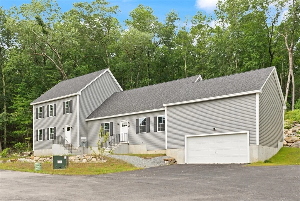 Photo of Unit BB at 18B Pine Hill Way