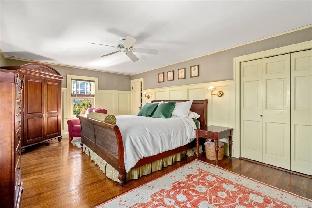 Photo of 72 Elizabeth Rd.