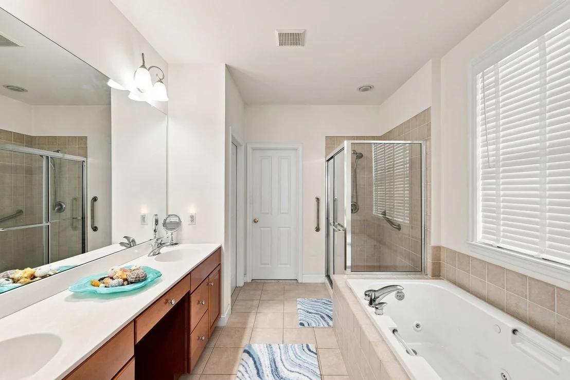 Photo of Unit 25 at 2 Pimpernel Cir
