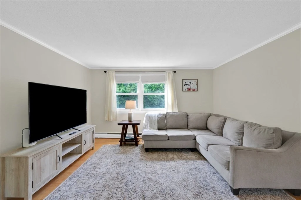 Photo of 51 Lantern Ln
