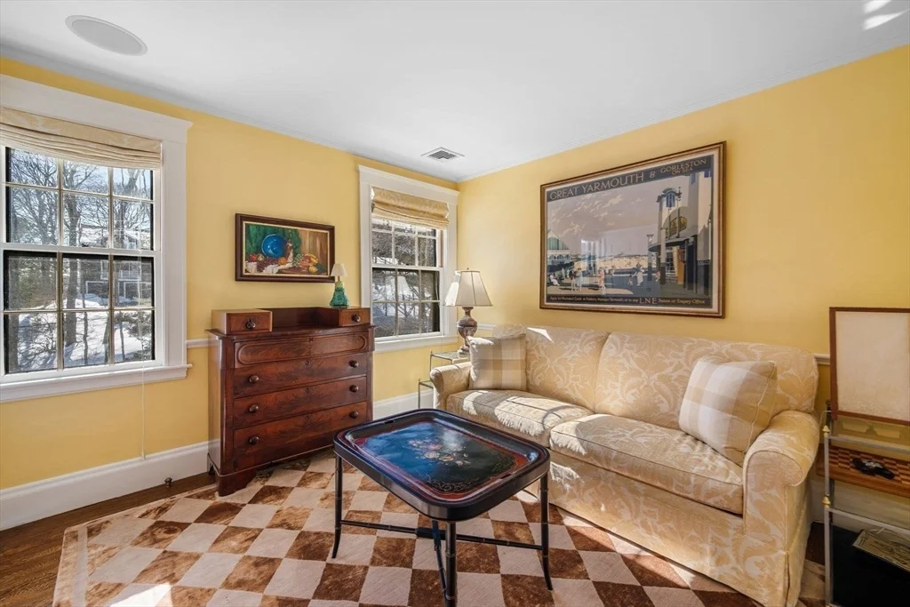 Photo of 45 Forest Ave