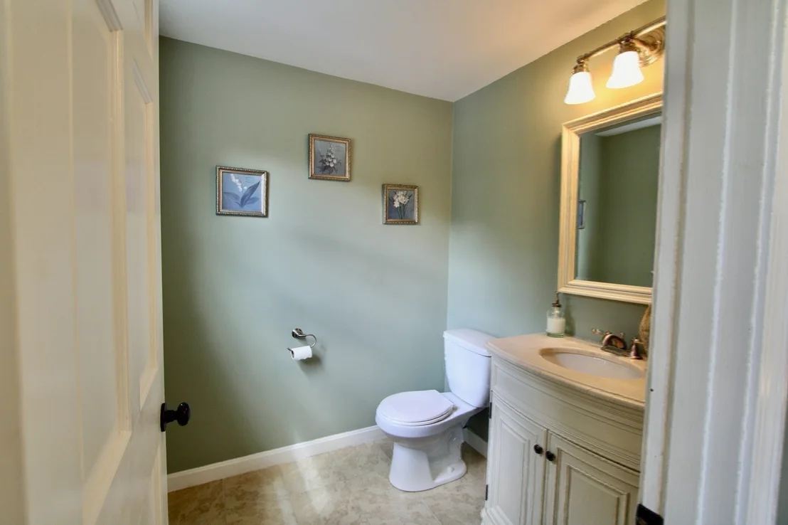 Photo of 10 Stoneybrook Drive
