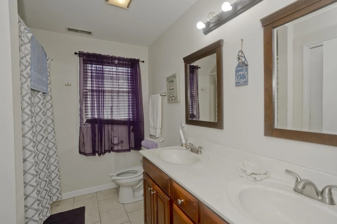 Photo of 31 Acrebrook Rd