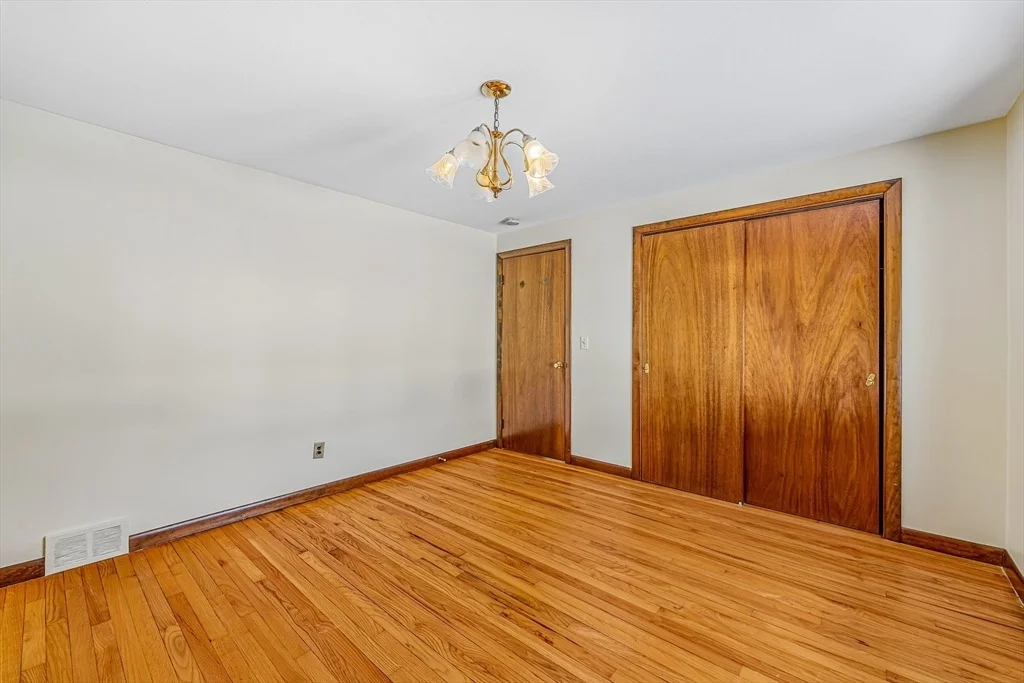 Photo of 35 Silvin Rd