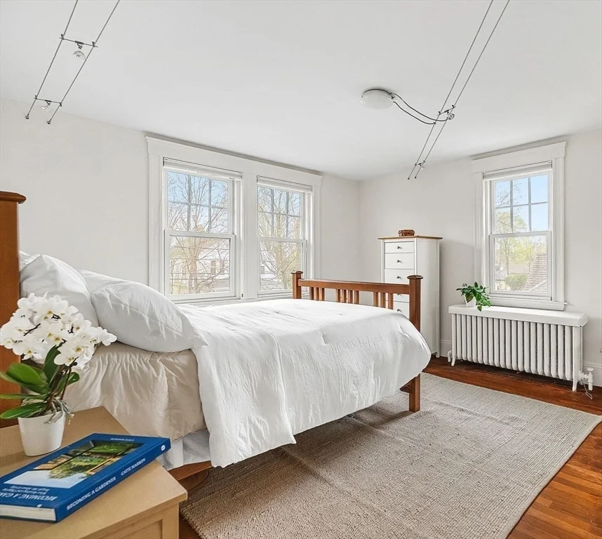 Photo of 29 Thaxter Rd
