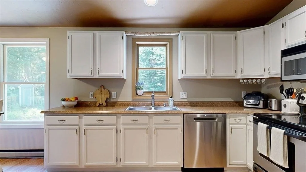 Photo of 93 Franklin St