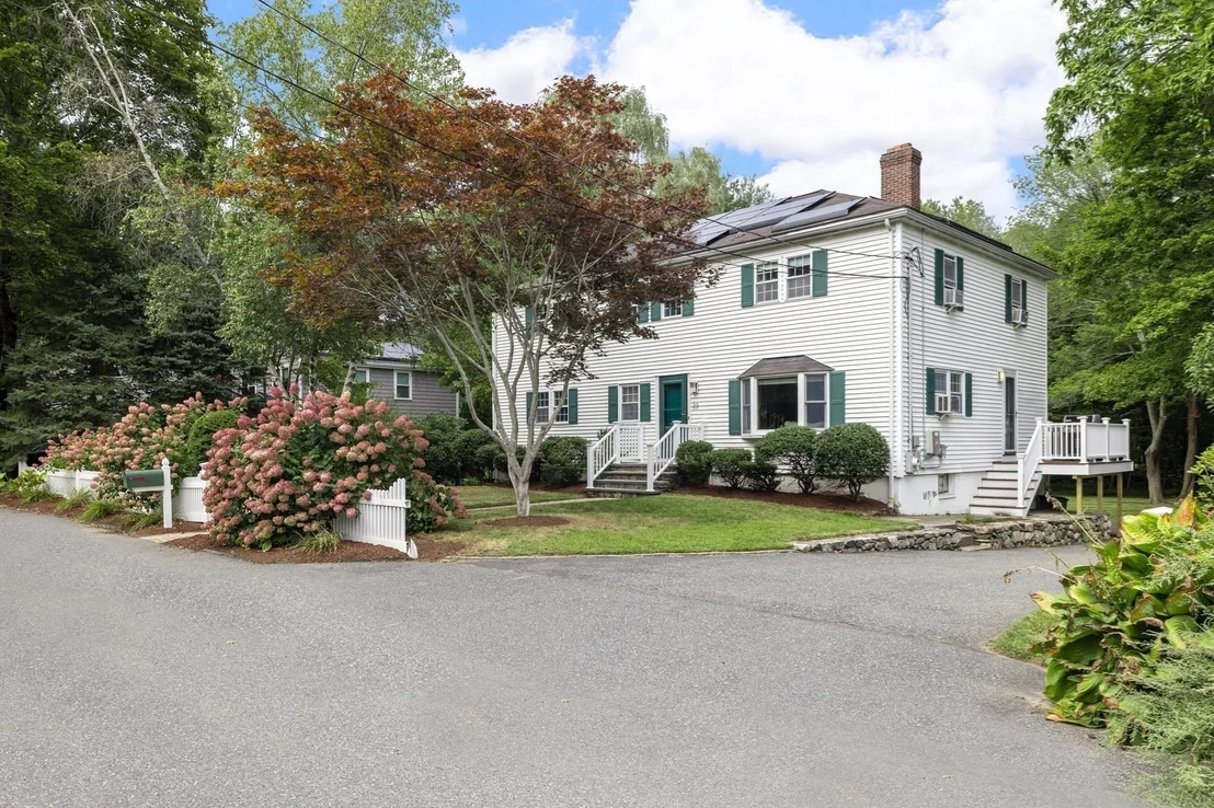 Photo of 23 Leach Ln
