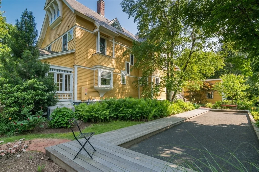 Photo of 75 Lyman Rd