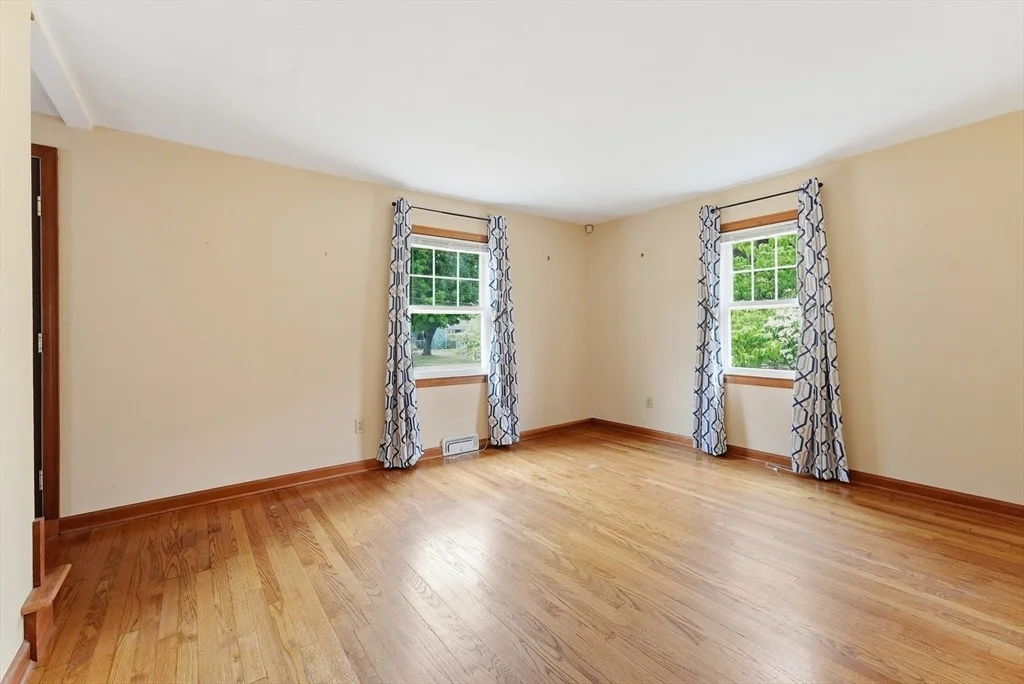 Photo of 14 Duggan Circle