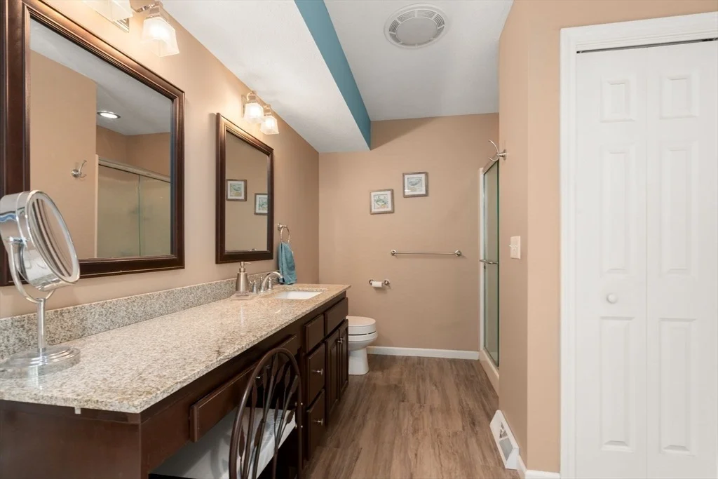 Photo of 75 Hillcrest Circle