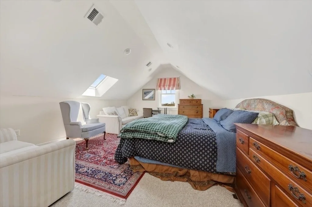 Photo of 33 Oceanside Drive