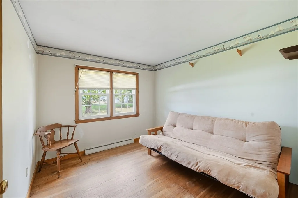 Photo of 89 Meadowbrook Rd