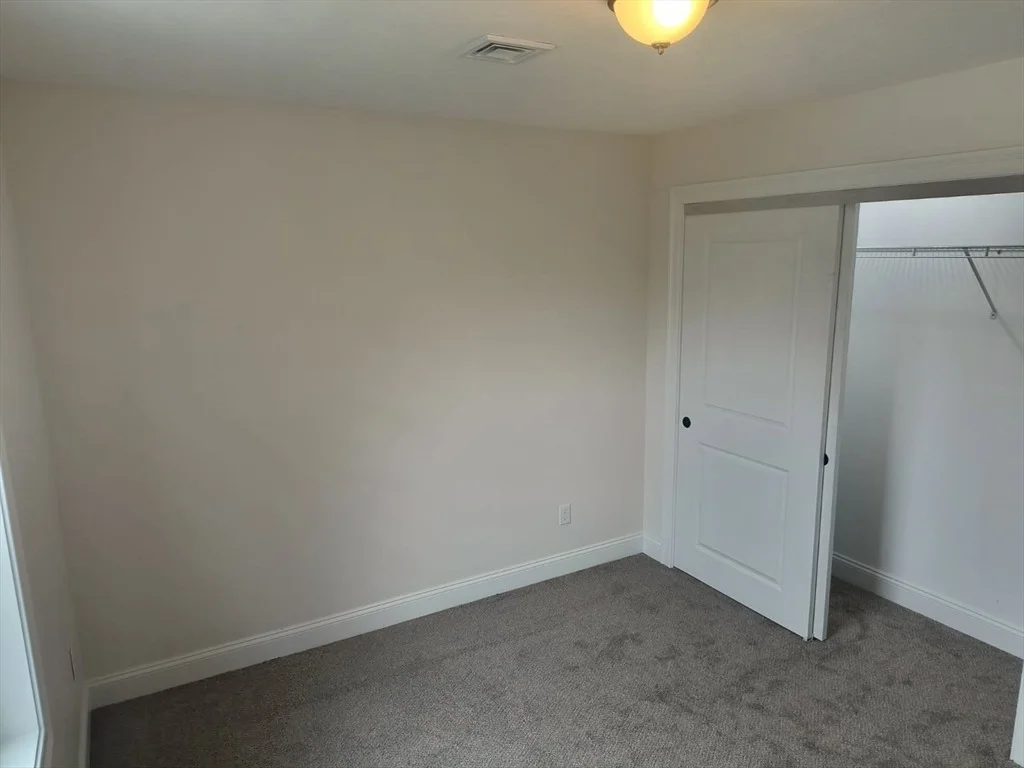 Photo of 8 Emerald Avenue