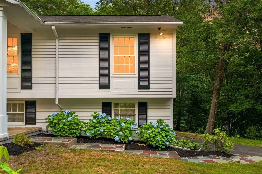 Photo of 6 Gould Rd