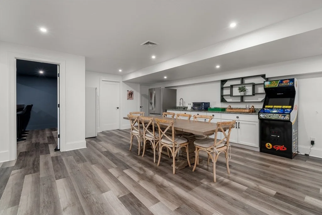 Photo of 8 Charles St
