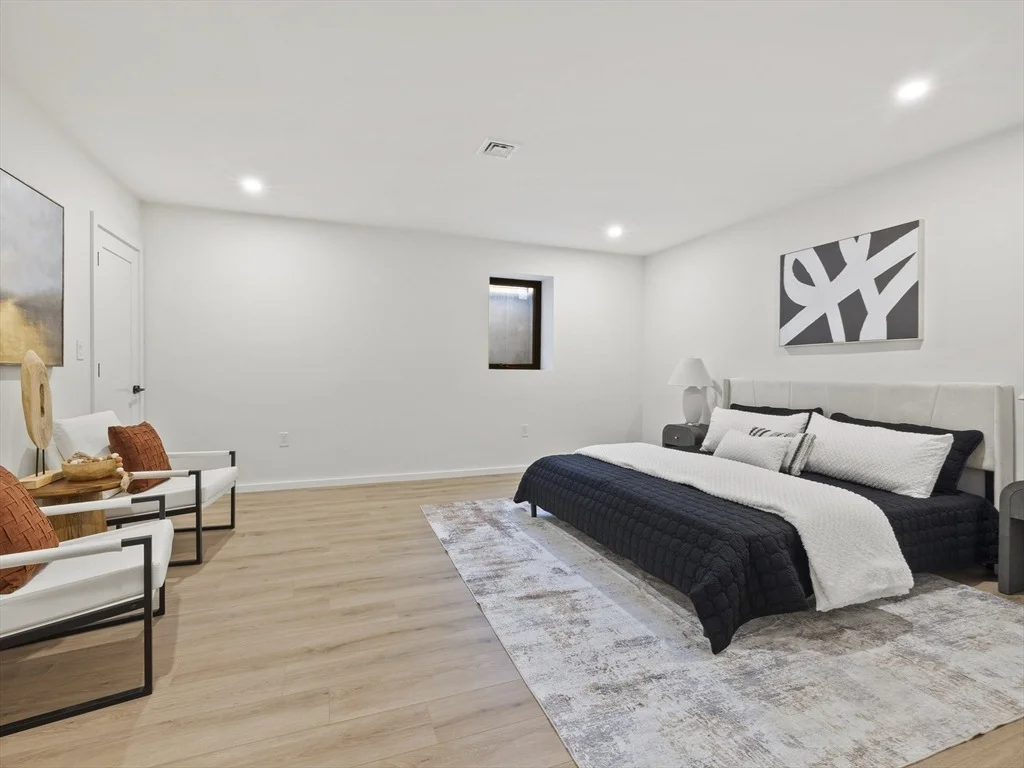 Photo of 225 Walnut St