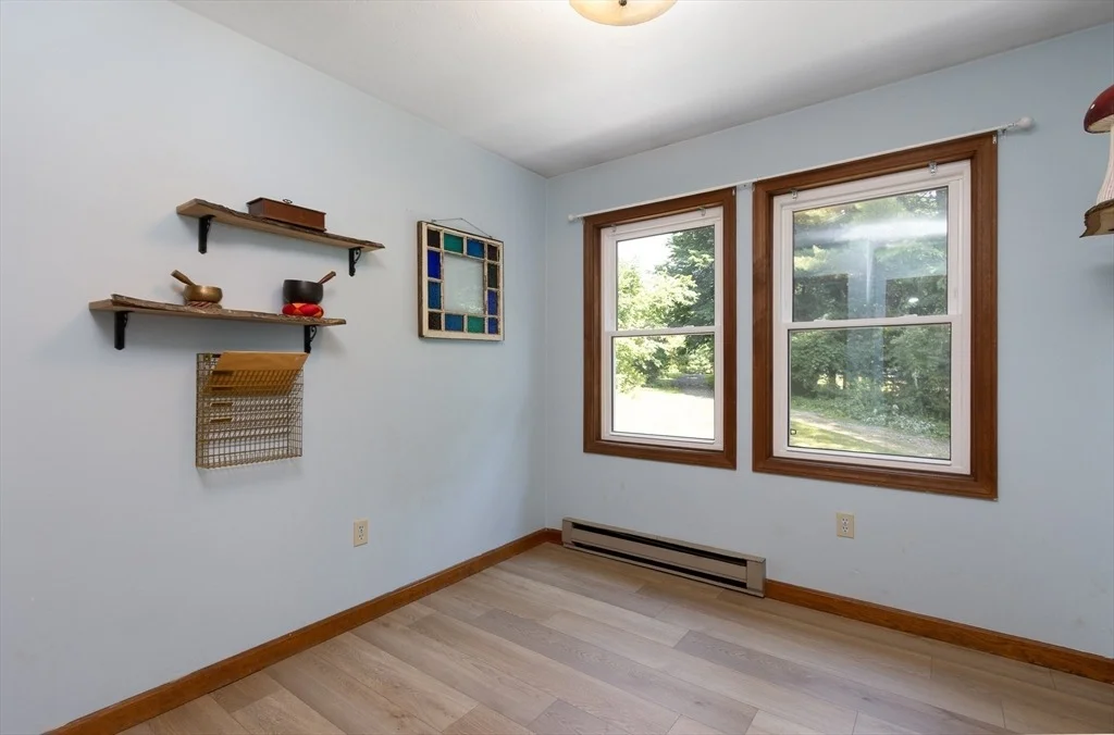 Photo of 246 Torrey Rd