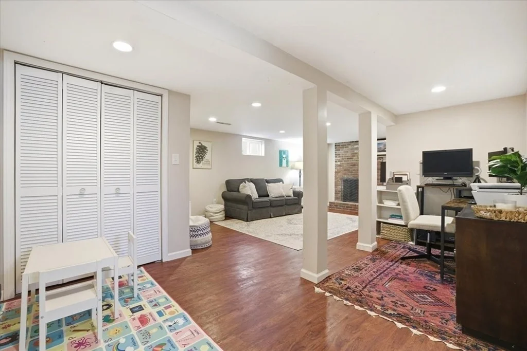 Photo of 137 Robert Rd