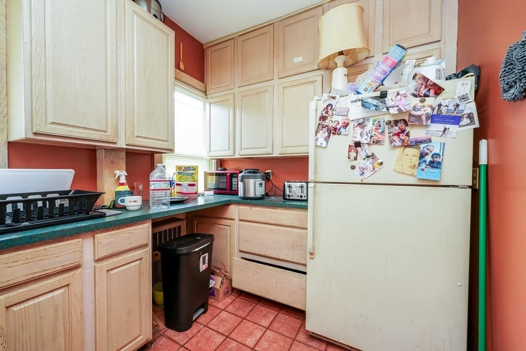 Photo of 111 Buffinton St