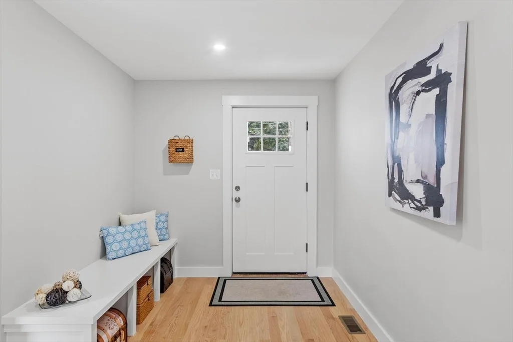 Photo of 317 Middlesex St
