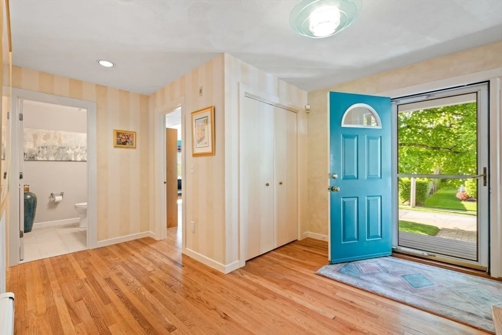 Photo of 77 Hillcrest Rd