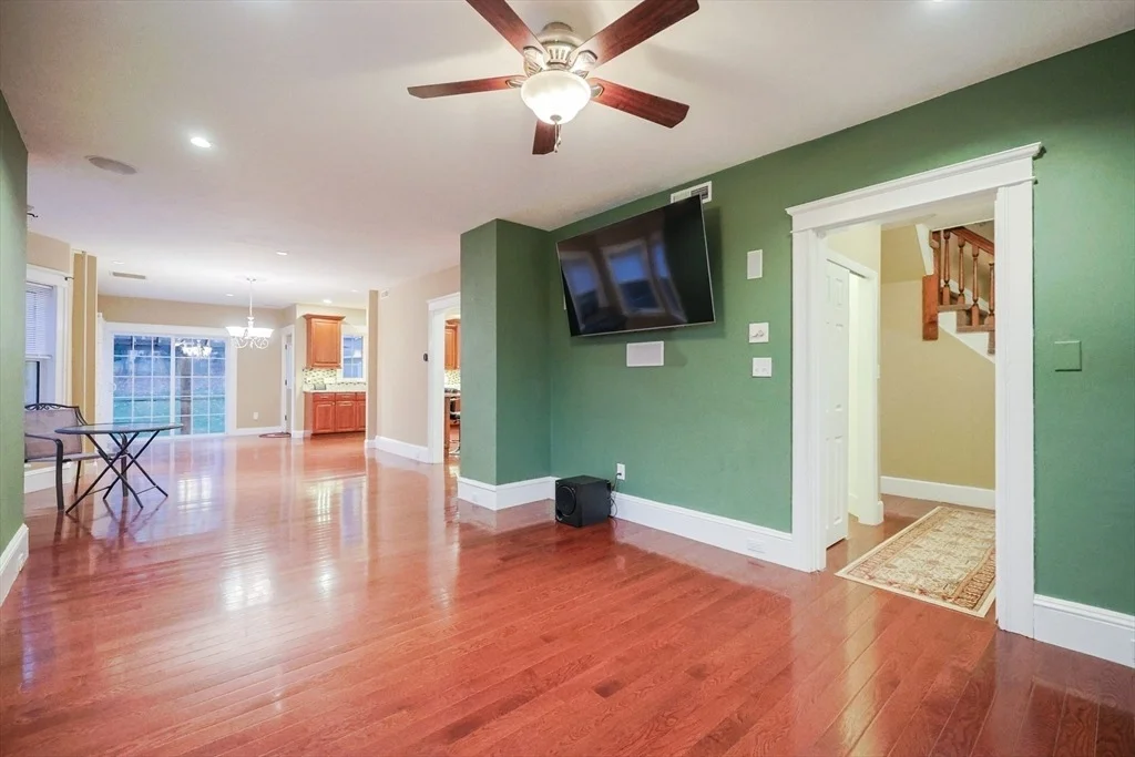 Photo of 11 Hockanum Way