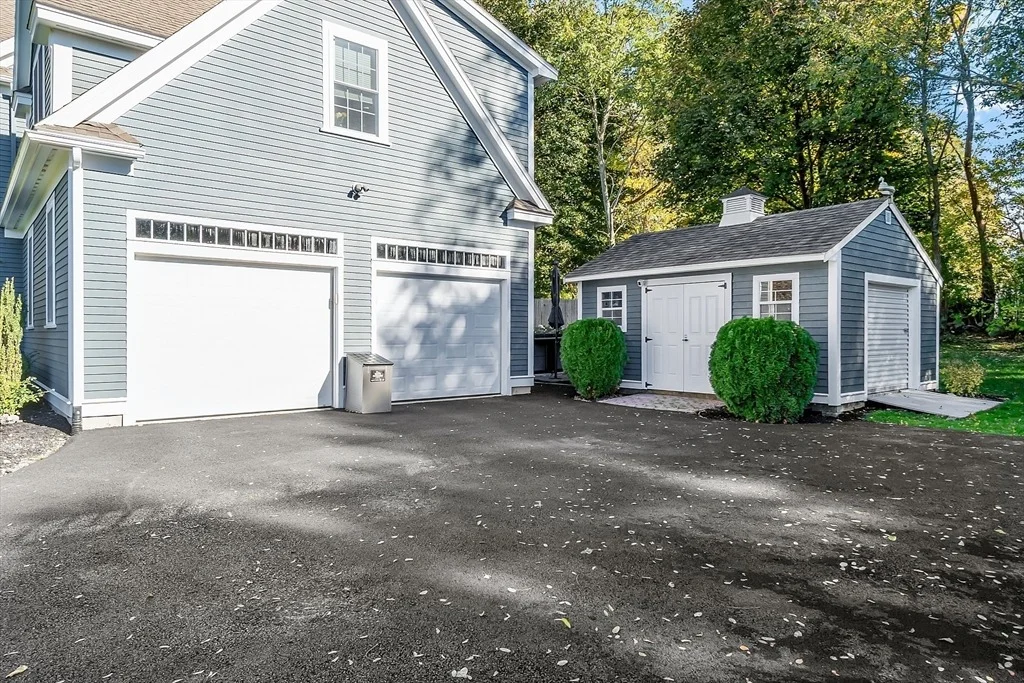 Photo of 27 Garfield Ave
