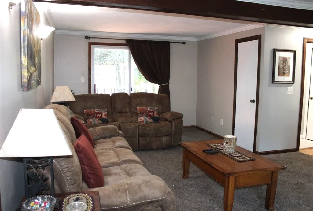 Photo of 3 Roger St