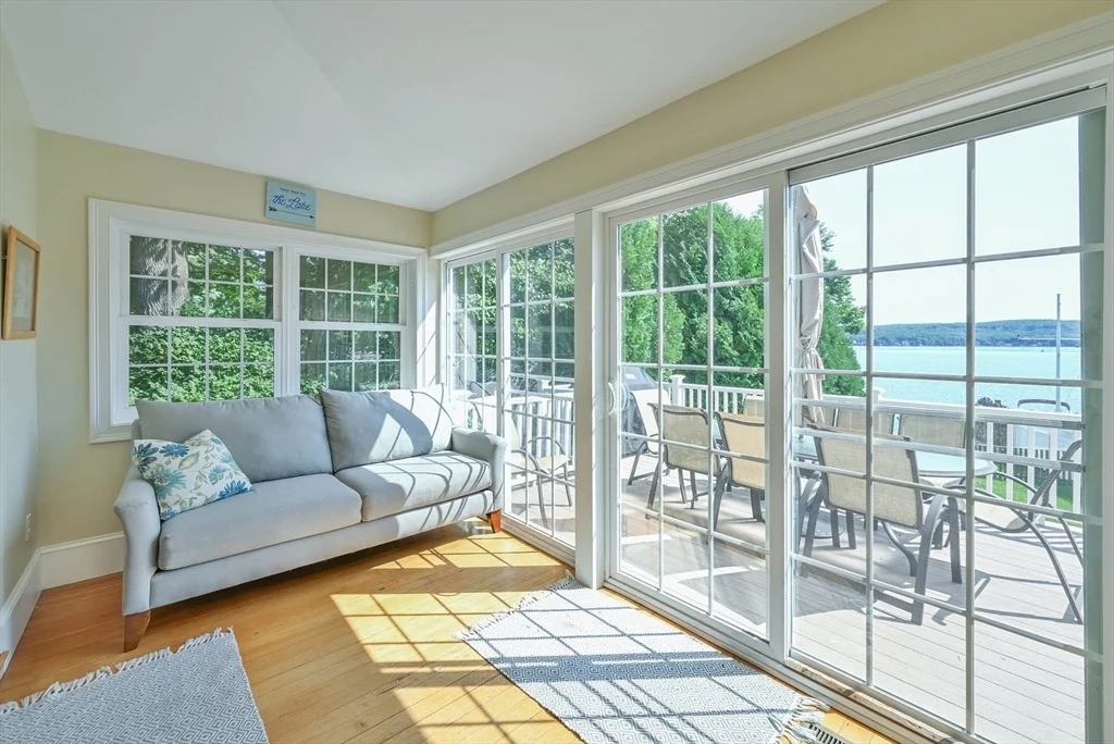 Photo of 261 Thompson Road