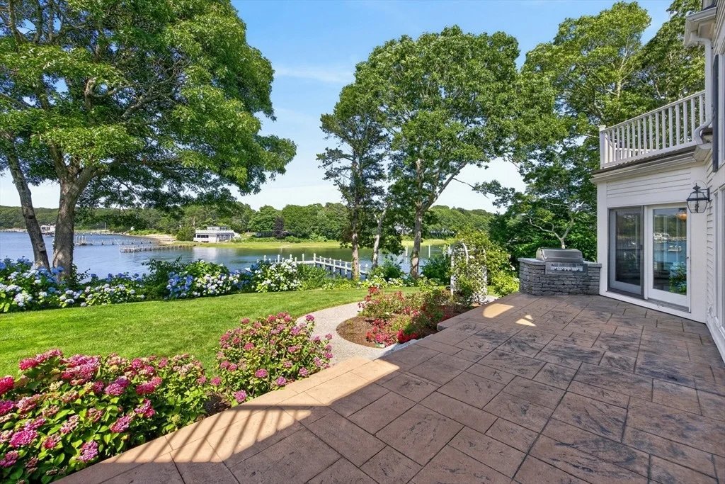 Photo of 168 Garrison Ln