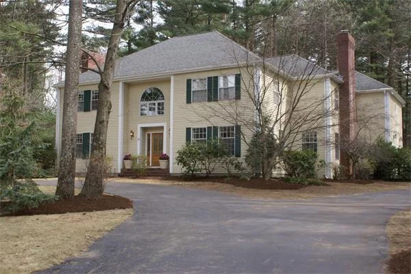 Photo of 15 Webster Circle