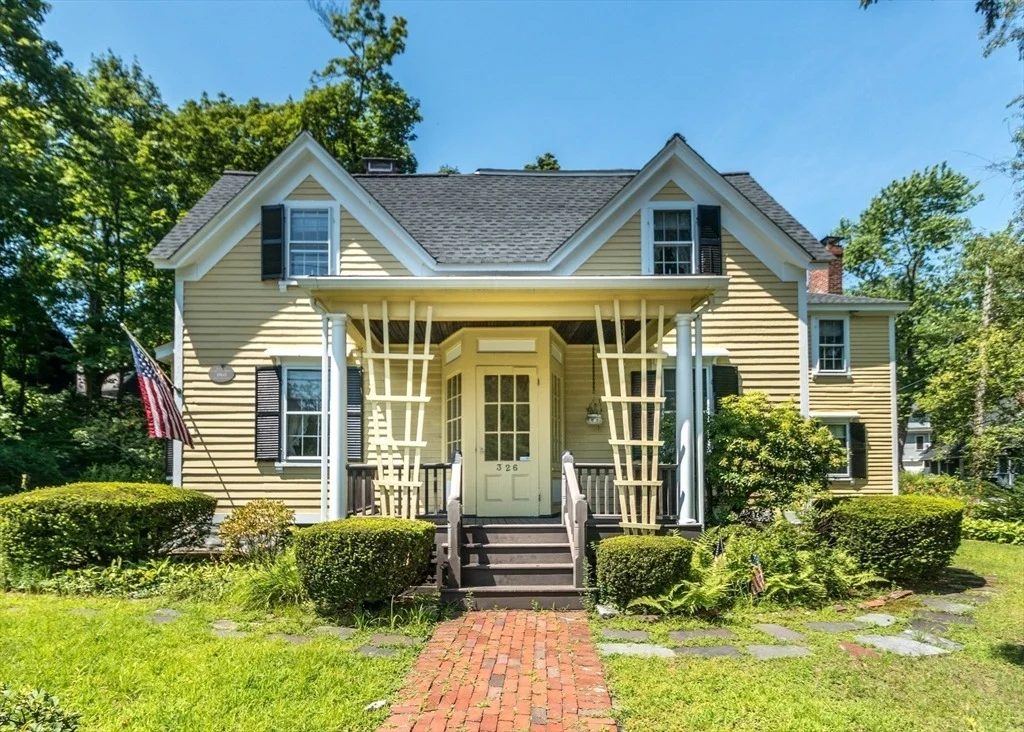 Photo of 326 Bacon Street