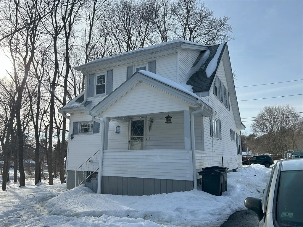 Photo of 38 Sunset Rd