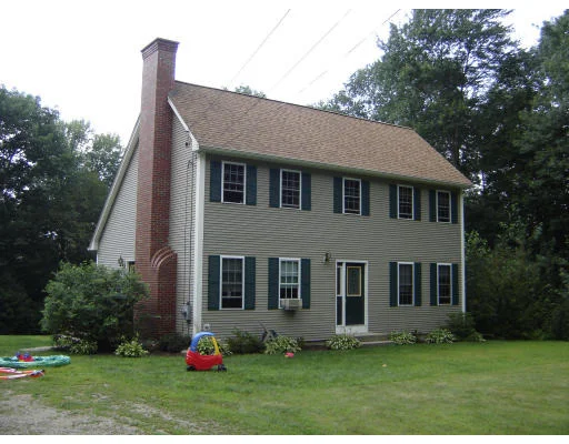 Photo of 13 Lyman Barnes Rd