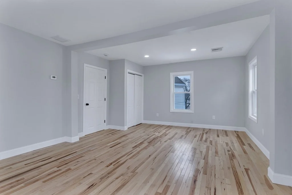 Photo of 73 Walnut St