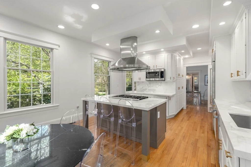 Photo of 110 Avalon Rd