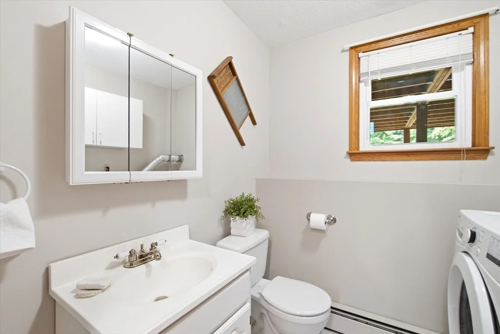 Photo of 18 Stone Dr