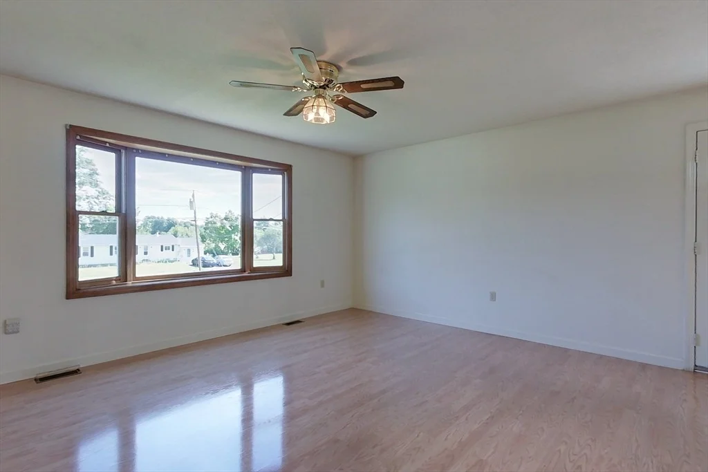 Photo of 12 Chace Ave