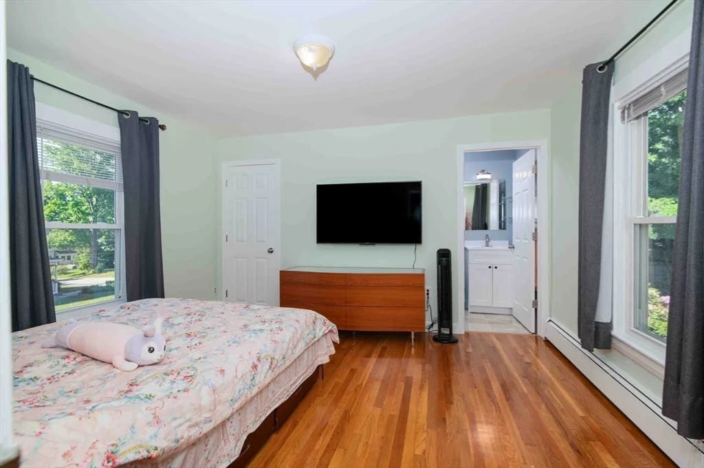 Photo of 34 Spring Hill Rd